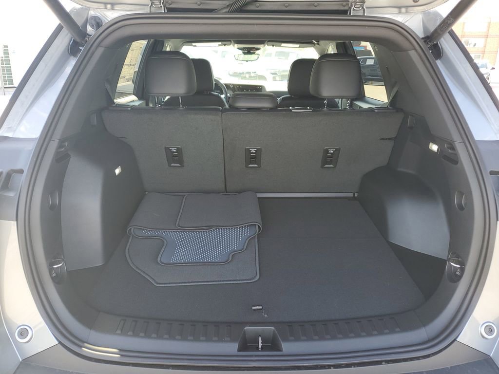 New 2026 Chevrolet Equinox LT image 9