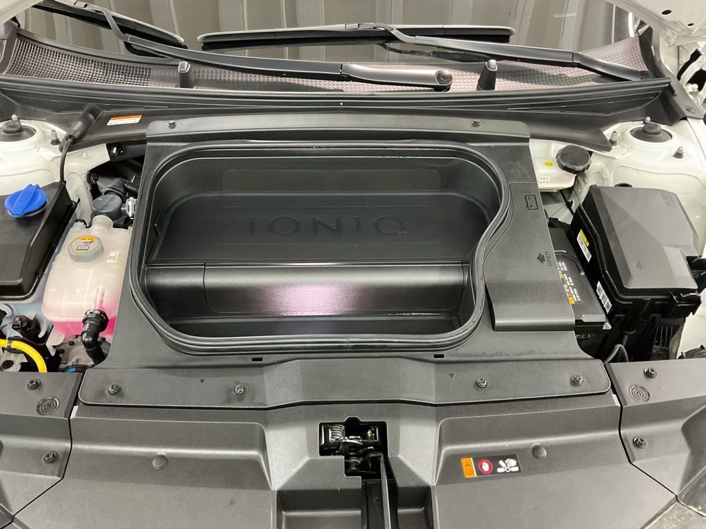 Used 2023 Hyundai Ioniq 6 SEL w/ Cargo Package image 31