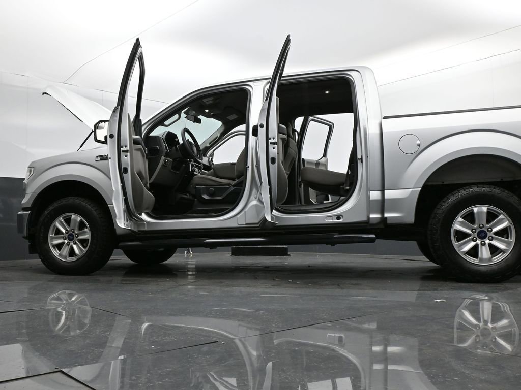 Used 2017 Ford F150 XLT image 28