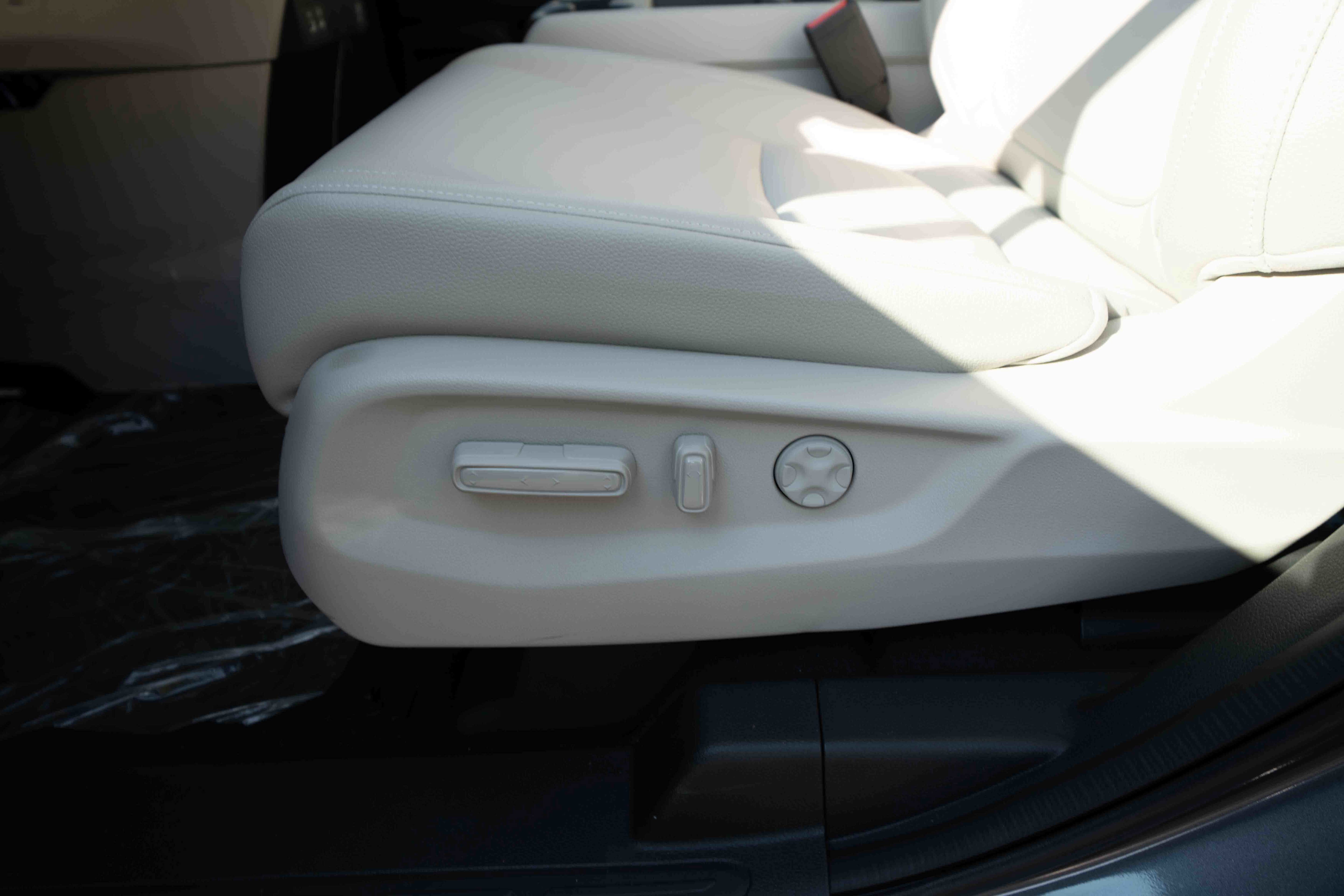 New 2026 Honda Odyssey EX-L image 12