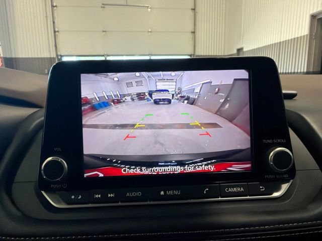 Used 2023 Nissan Rogue S AWD/4WD image 25