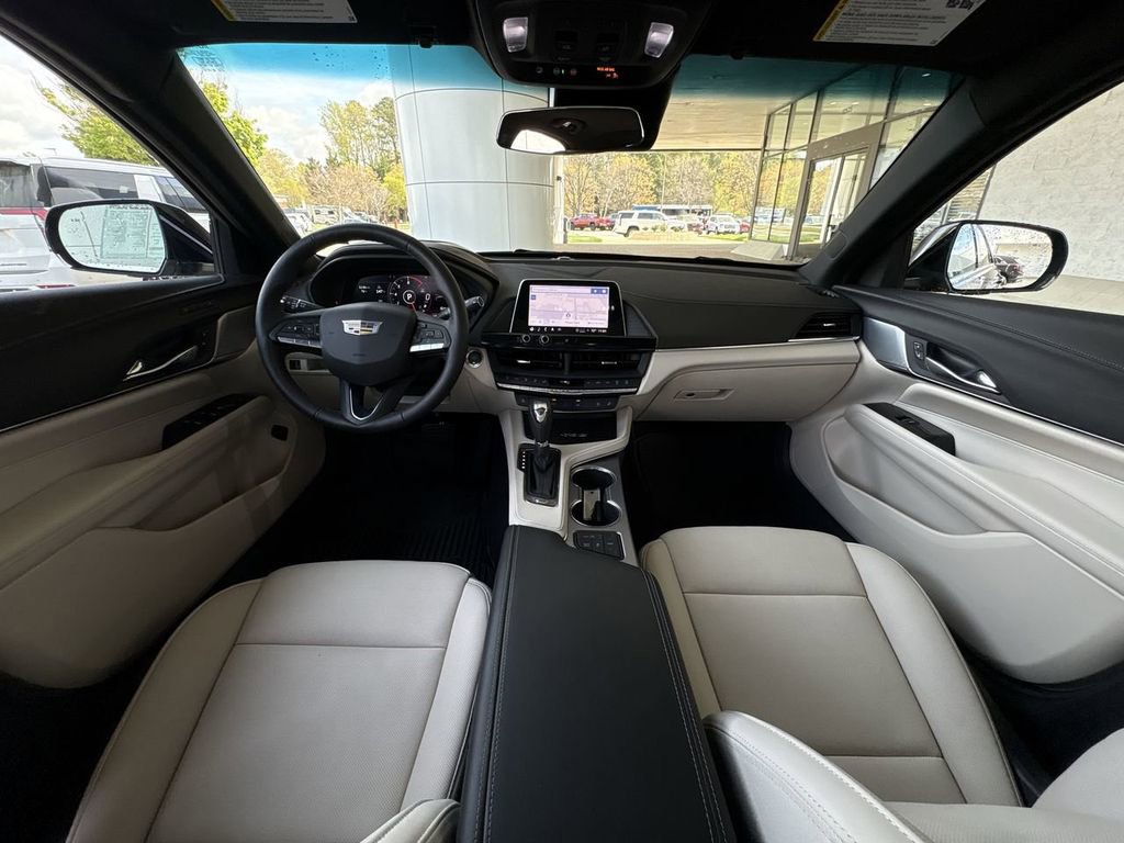 Certified 2025 Cadillac CT4 Premium Luxury image 21