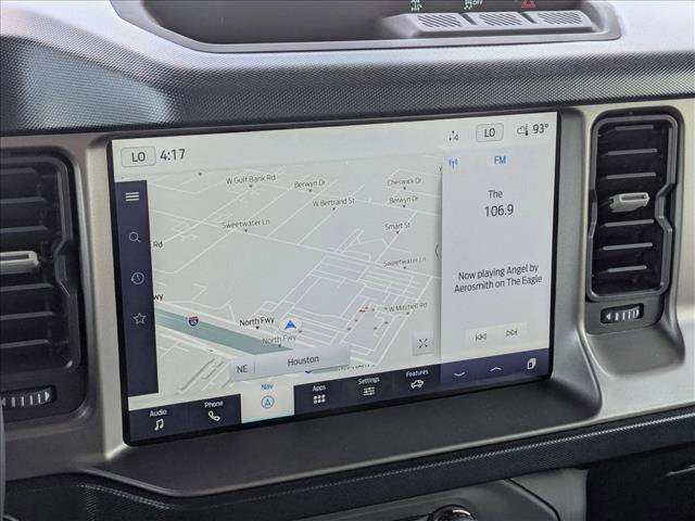 Used 2022 Ford Bronco Outer Banks image 13