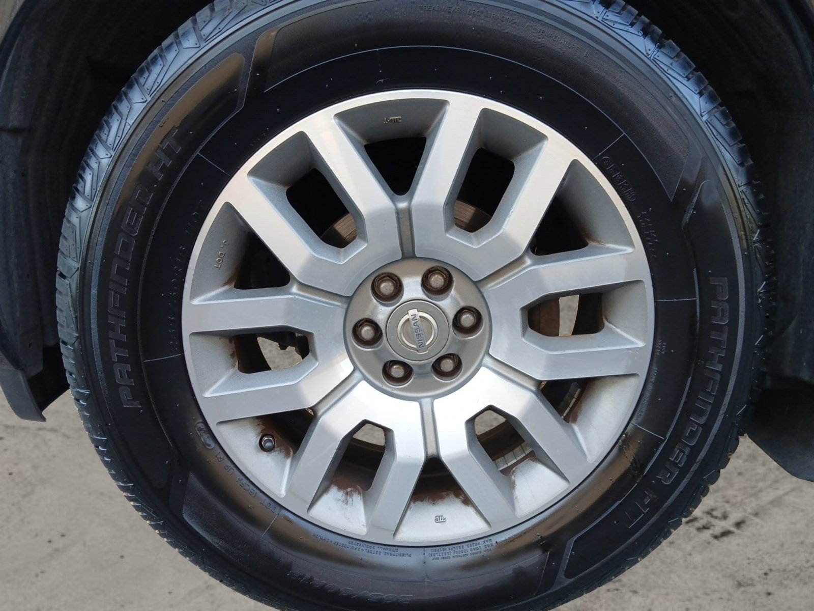 Used 2012 Nissan Pathfinder LE image 14