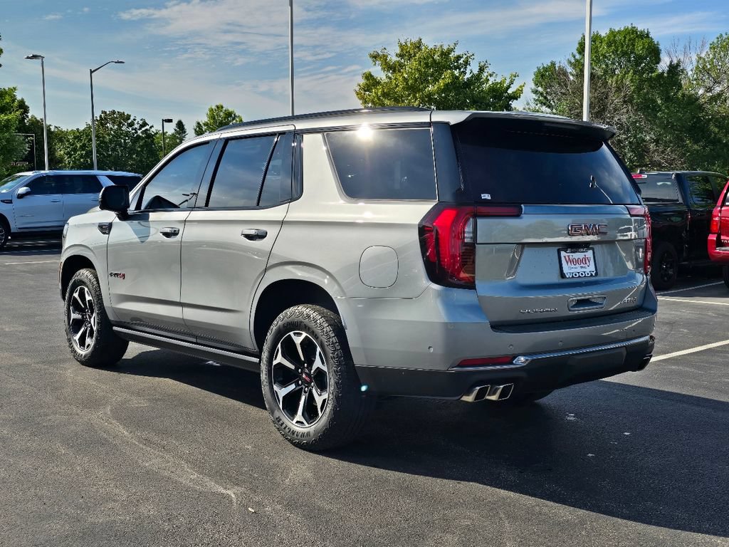 Certified 2025 GMC Yukon AT4 w/ AT4 Premium Package AWD/4WD image 10