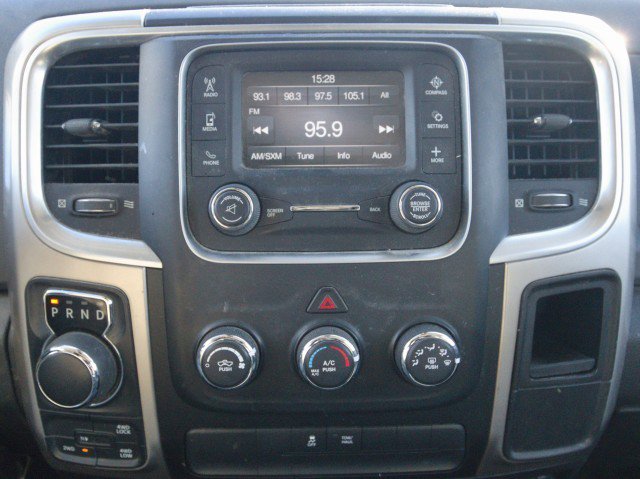 Used 2017 RAM 1500 Classic SLT image 21