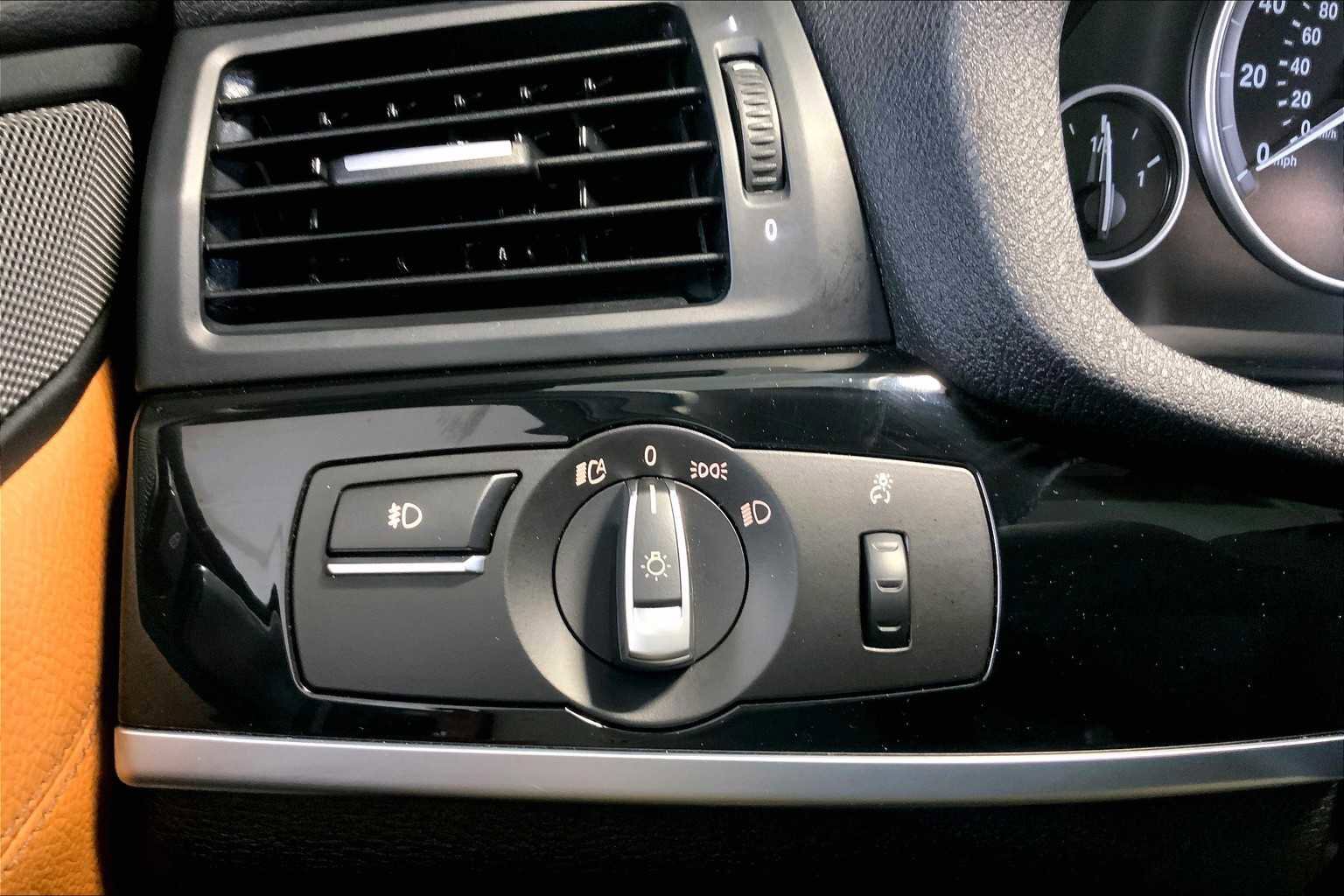 Used 2016 BMW X3 xDrive28i image 33