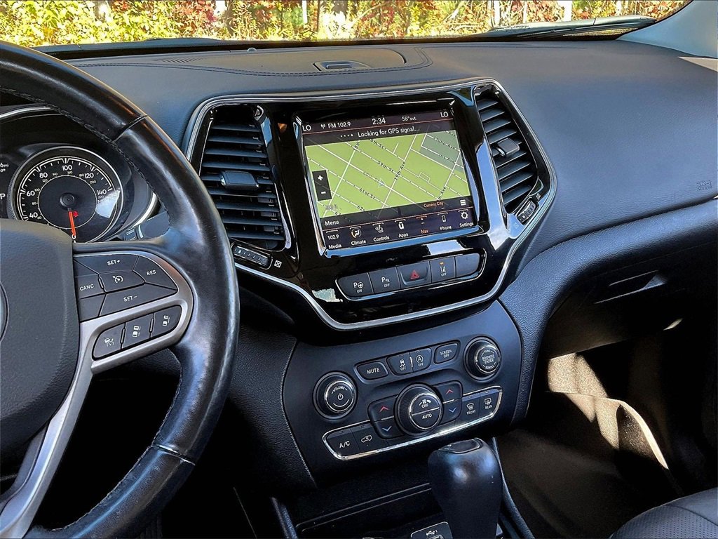 Used 2021 Jeep Cherokee Limited w/ Elite Package image 18