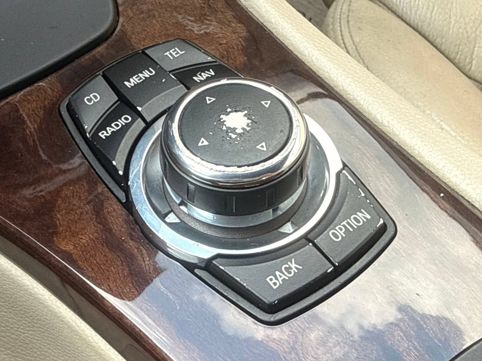 Used 2011 BMW 328i Convertible RWD image 25