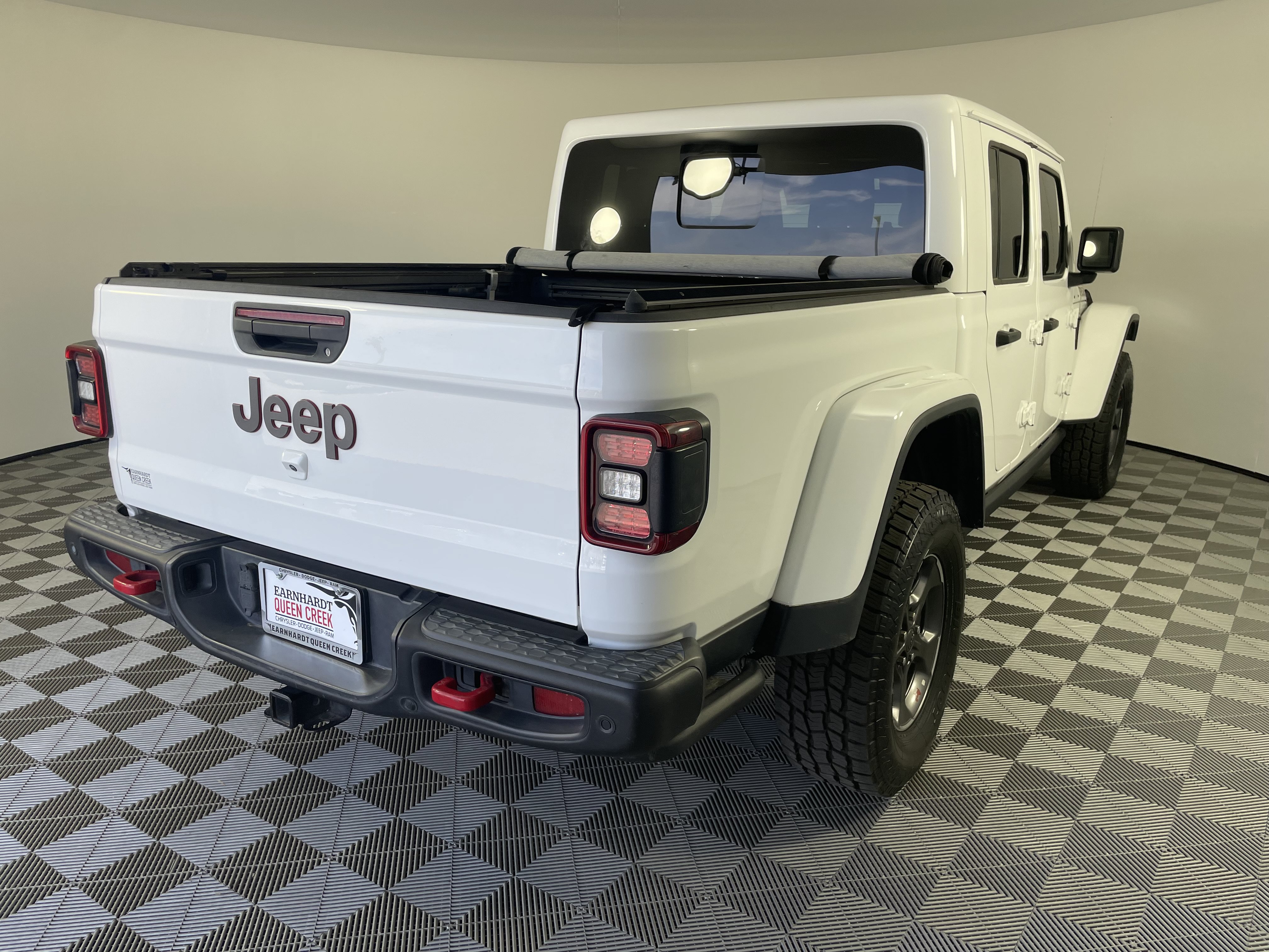 Used 2020 Jeep Gladiator Rubicon AWD/4WD image 5