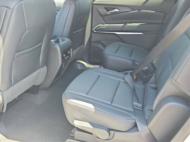 New 2027 Chevrolet Traverse LT w/ Driver Confidence Package FWD image 15