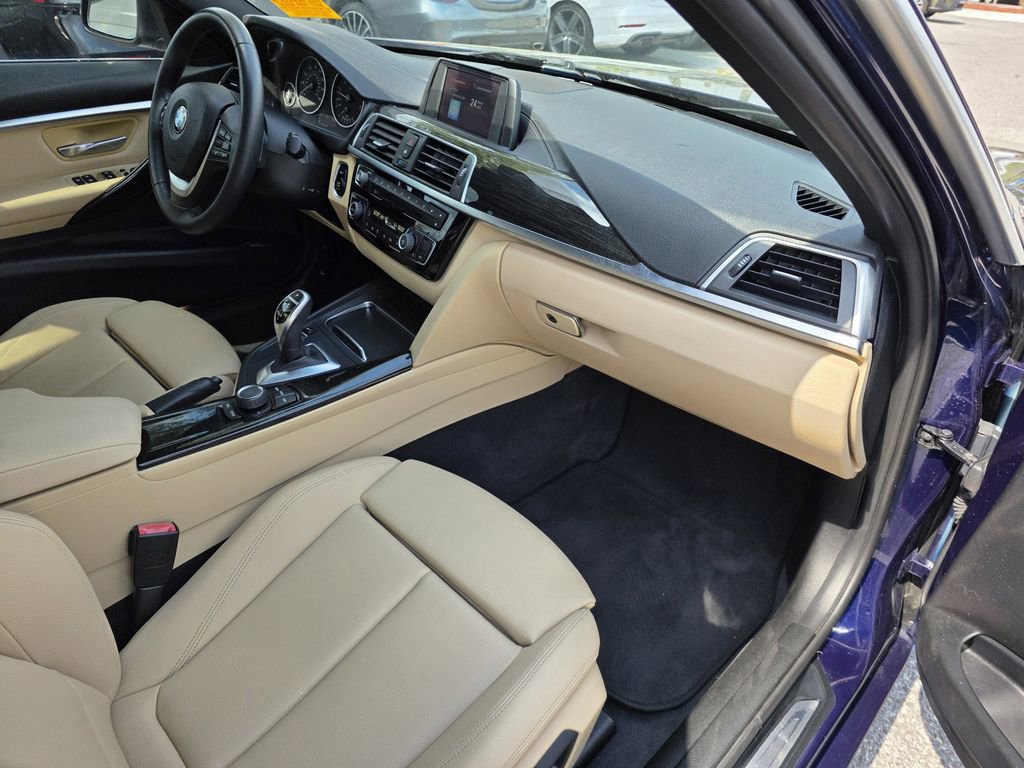 Used 2018 BMW 330i Sedan image 10