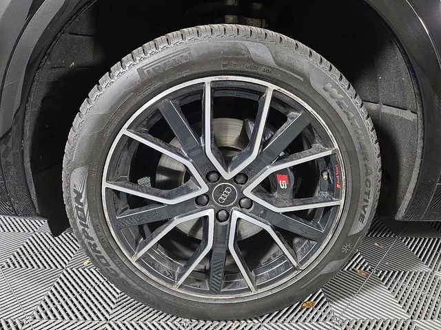 Used 2023 Audi SQ5 Premium Plus w/ Premium Plus Package image 8