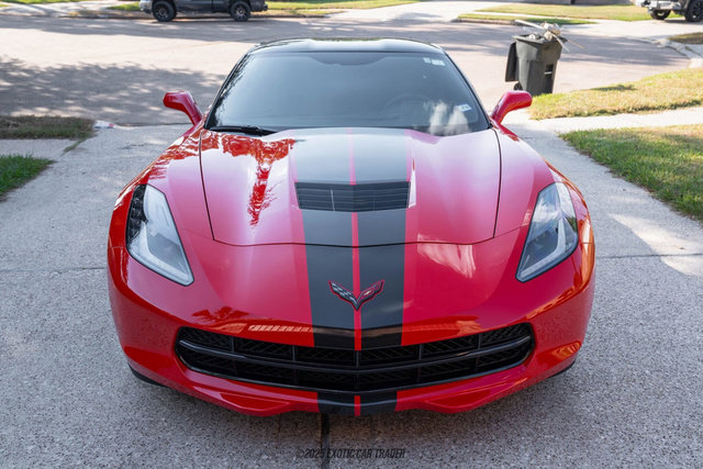 Used 2019 Chevrolet Corvette Stingray Coupe w/ Carbon Flash Badge Package image 13