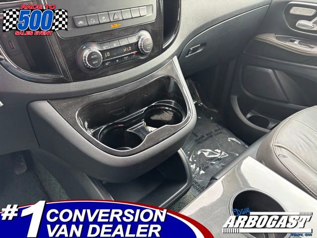 Used 2019 Mercedes-Benz Metris Passenger image 27