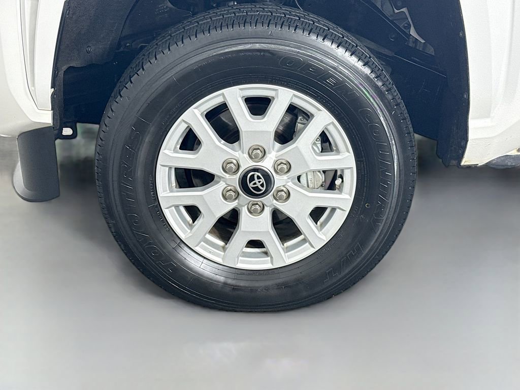 Certified 2024 Toyota Tacoma SR image 19
