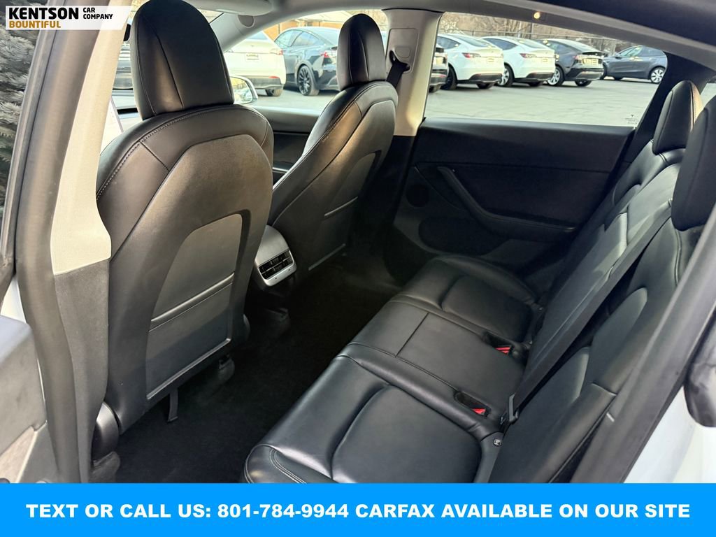 Used 2022 Tesla Model Y Long Range image 27