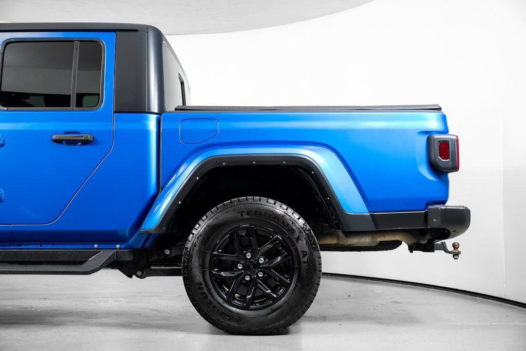 Used 2023 Jeep Gladiator Sport AWD/4WD image 15