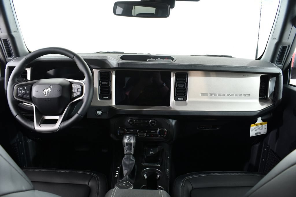 New 2026 Ford Bronco Outer Banks AWD/4WD image 7