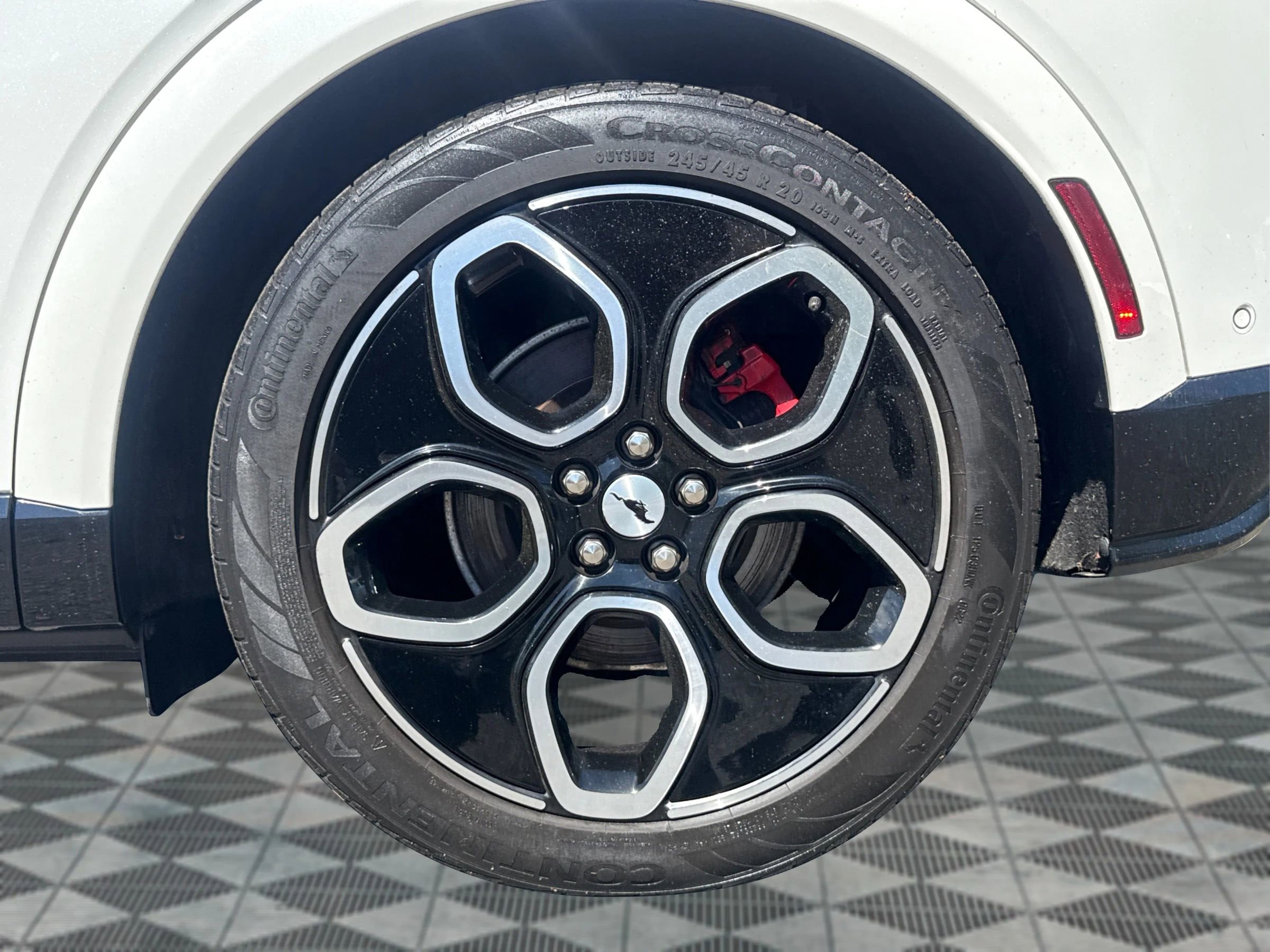 Used 2022 Ford Mustang Mach-E GT image 23