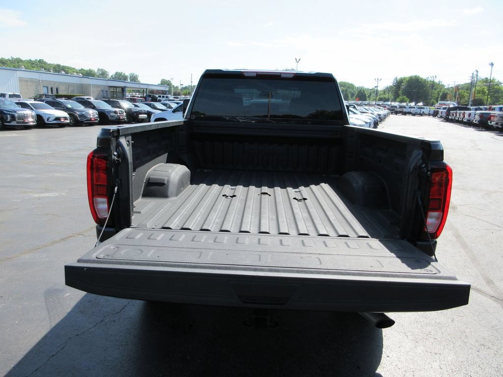 Certified 2025 GMC Sierra 2500 SLE w/ SLE Value Package; AWD/4WD image 7