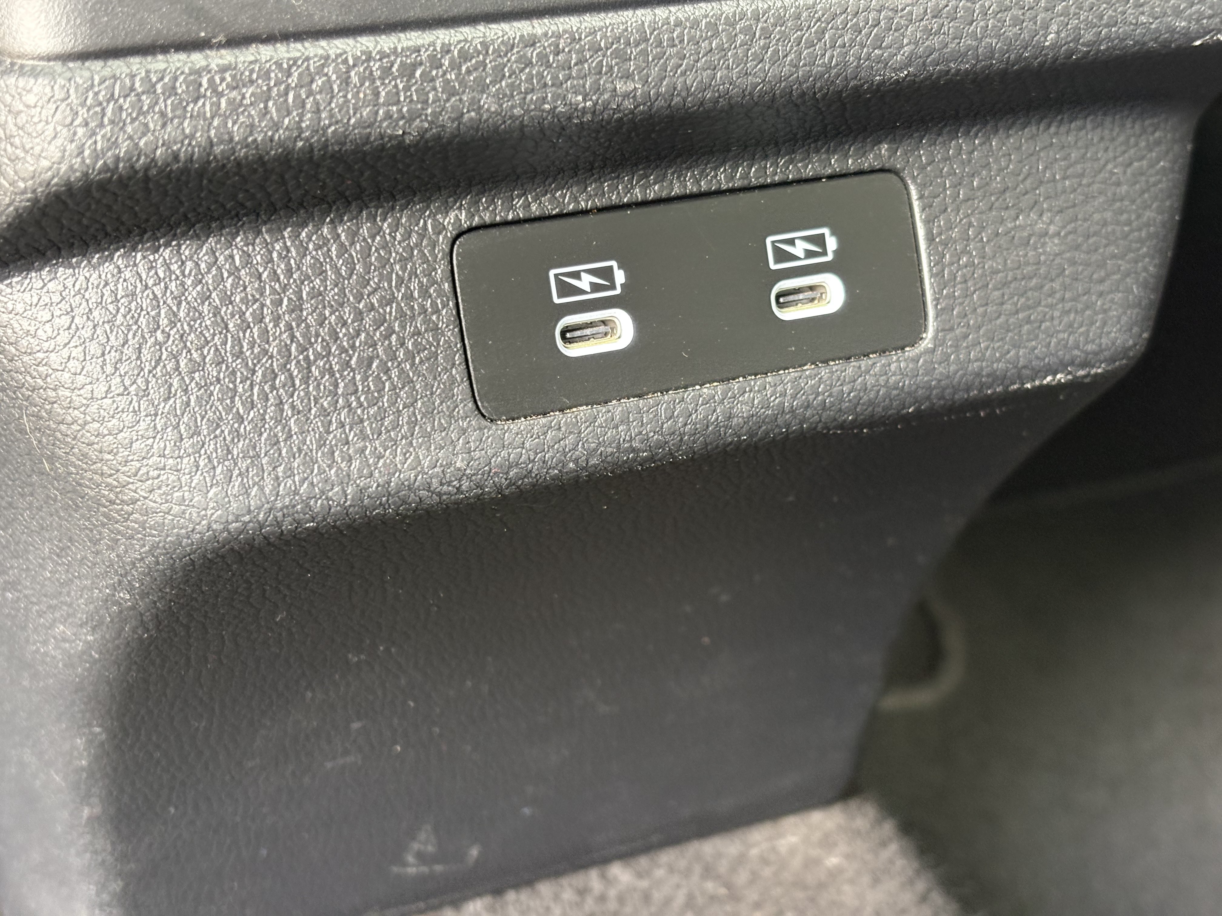 Used 2025 Honda Accord Sport image 11