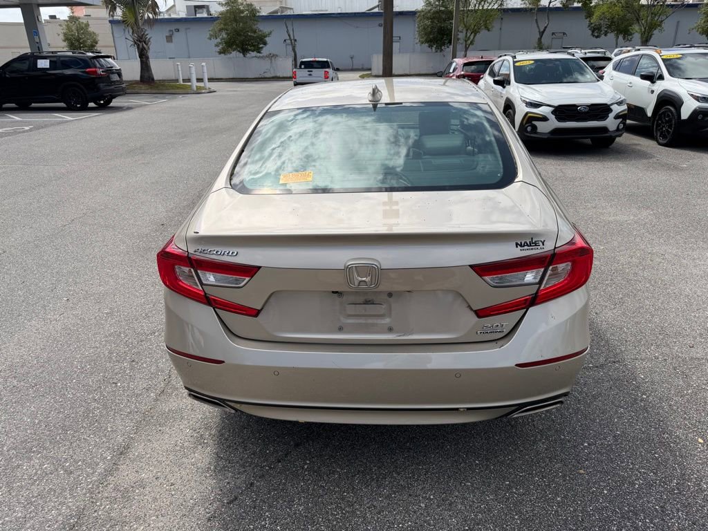 Used 2020 Honda Accord Touring image 6