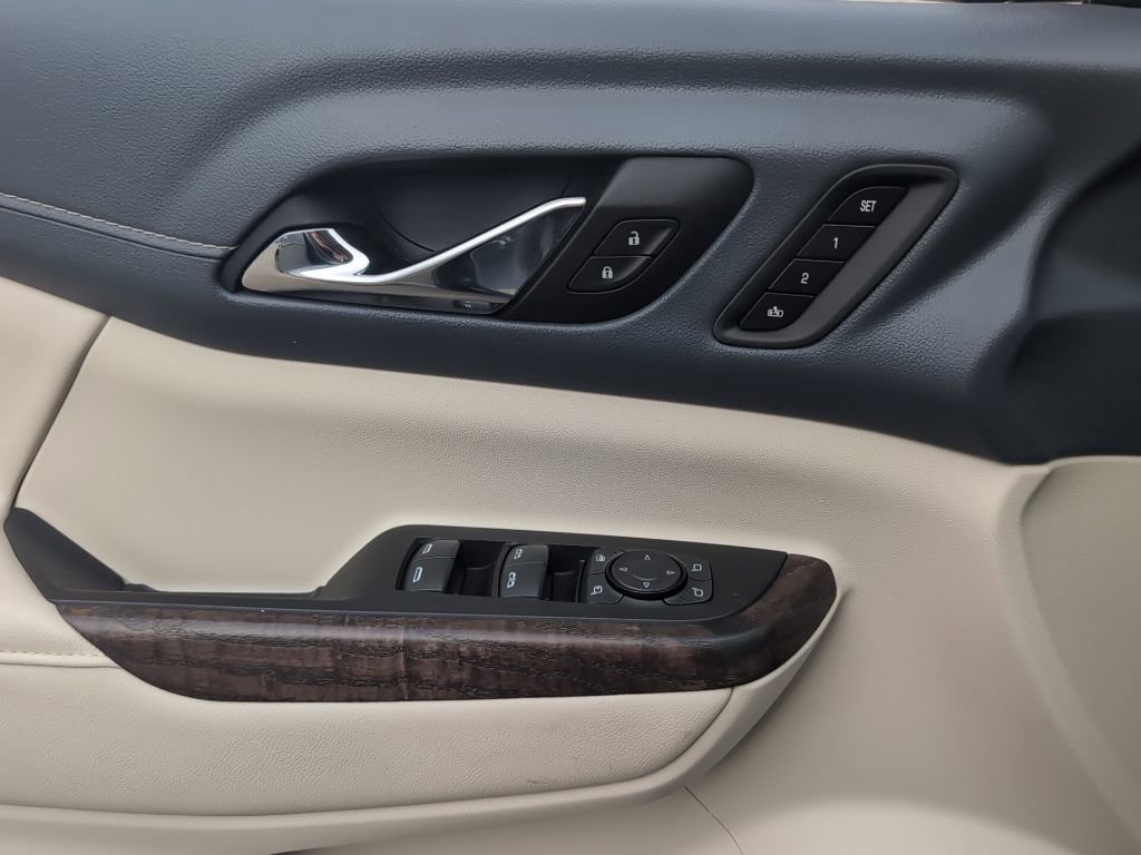Used 2023 GMC Acadia Denali w/ Denali Ultimate Package image 27