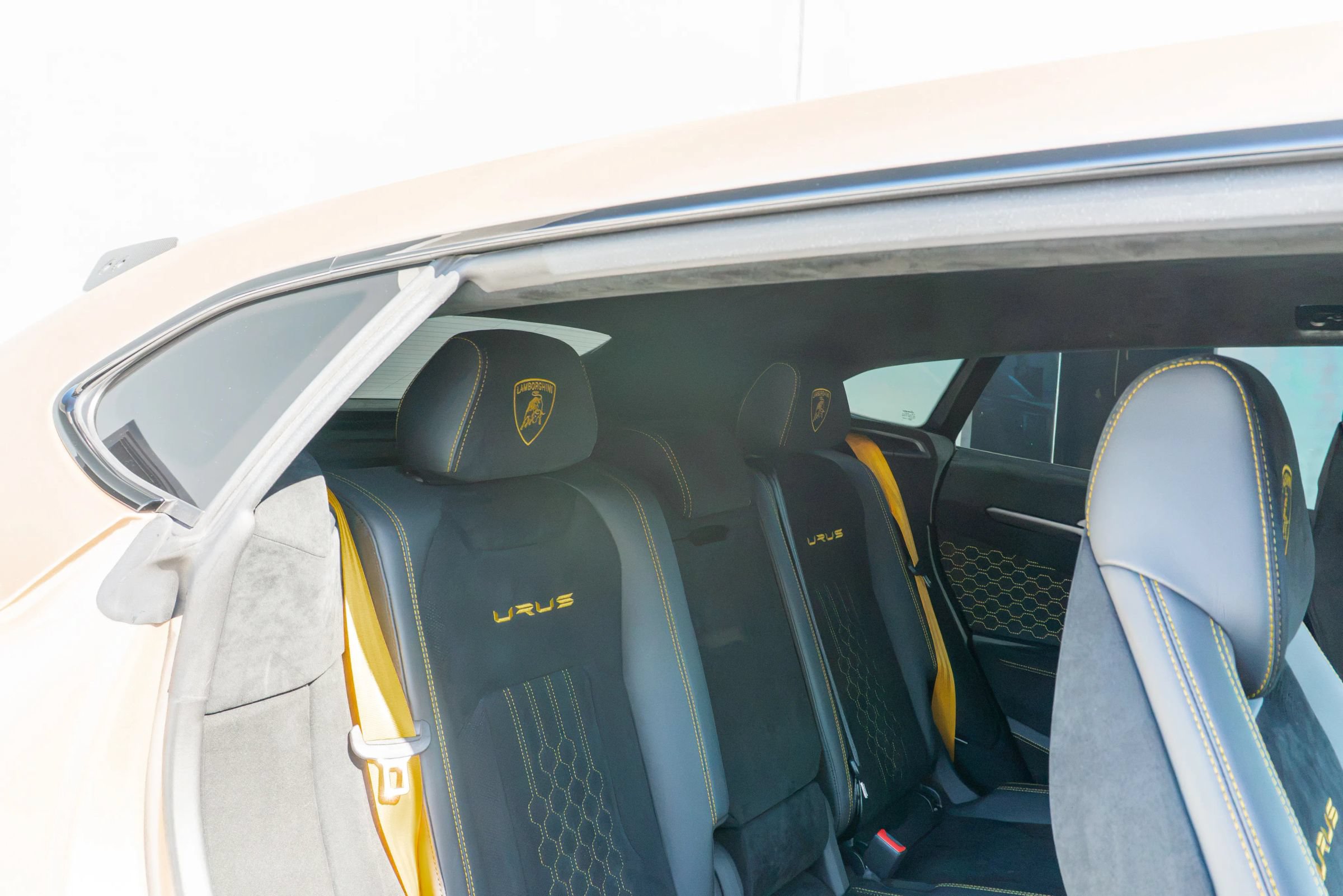 Used 2023 Lamborghini Urus Performante AWD/4WD image 56