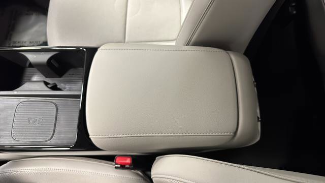 Used 2025 Hyundai Tucson Limited image 20