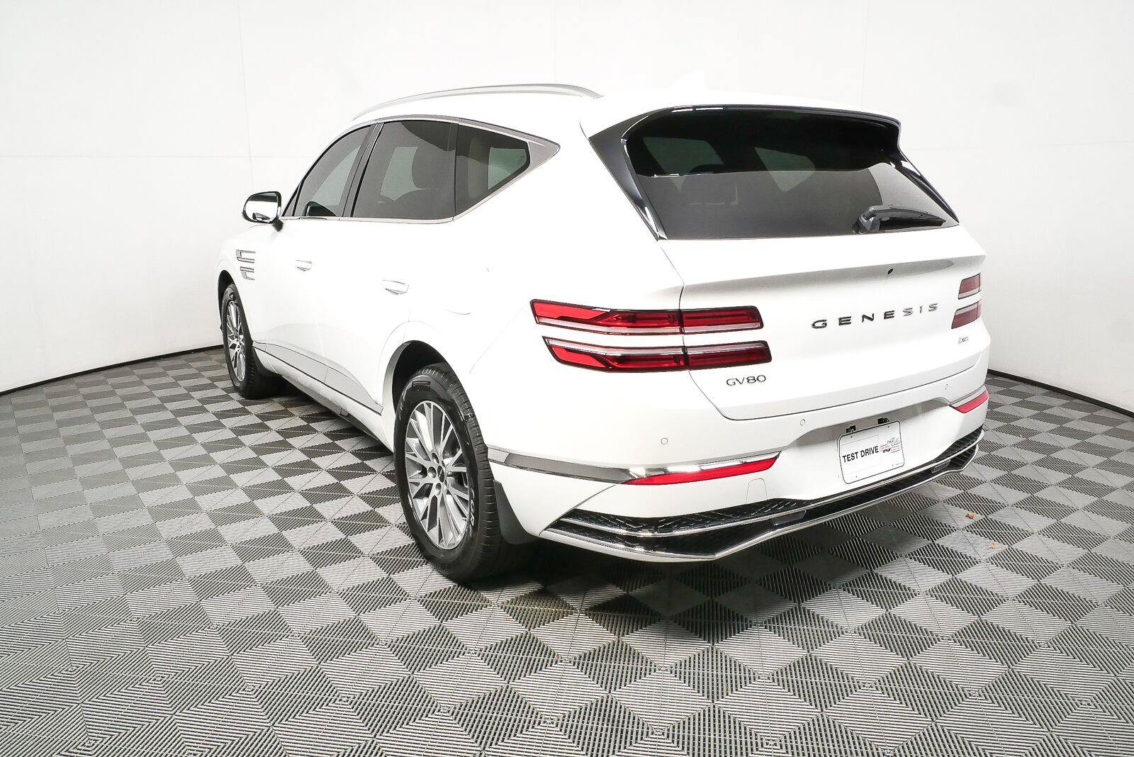 Used 2025 Genesis GV80 2.5T AWD/4WD image 29