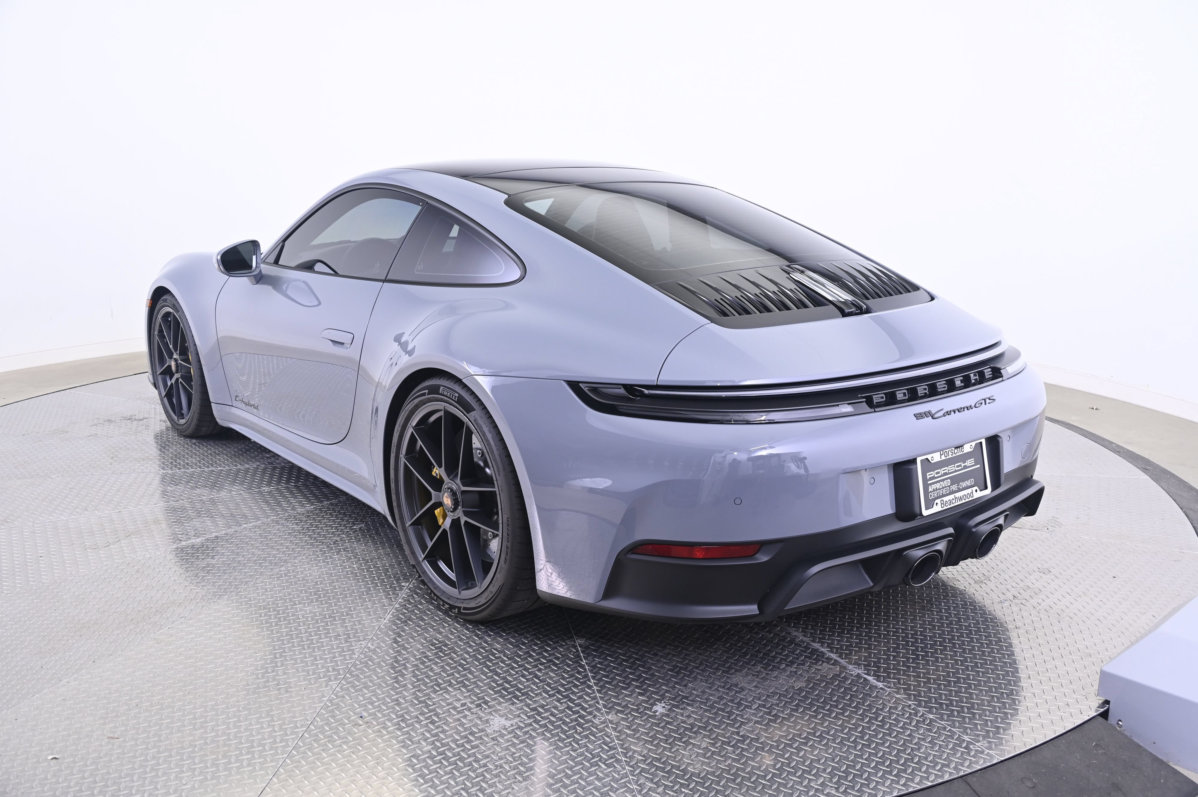 Certified 2026 Porsche 911 Carrera GTS RWD image 3