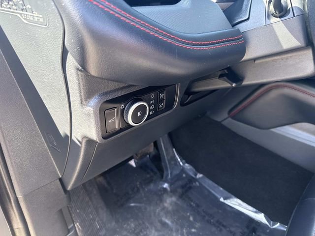 Used 2025 Ford Explorer ST-Line image 26