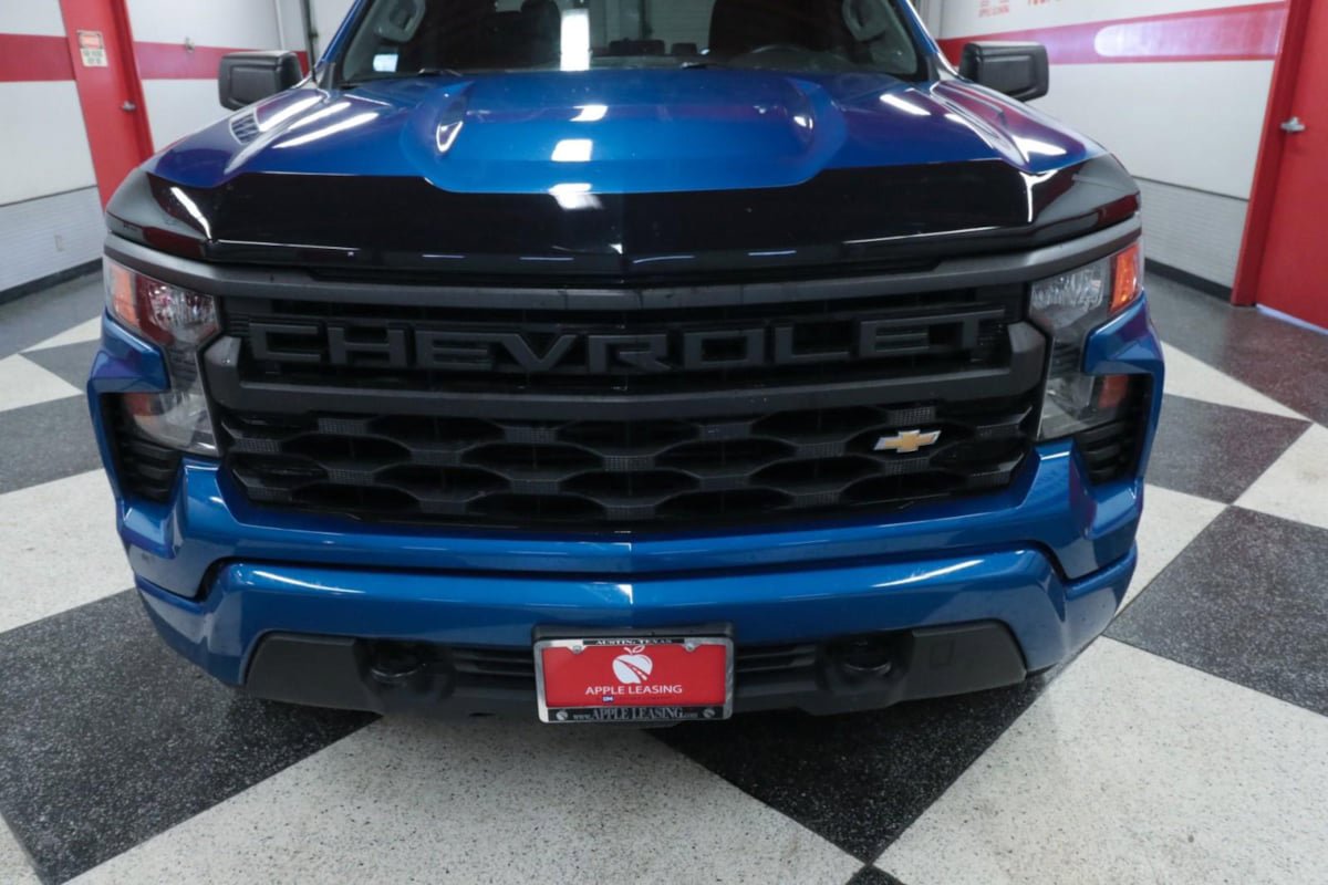 Used 2022 Chevrolet Silverado 1500 Custom RWD image 4