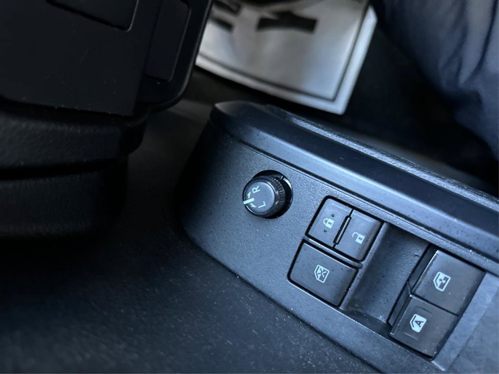 Used 2021 Toyota Tacoma SR image 29