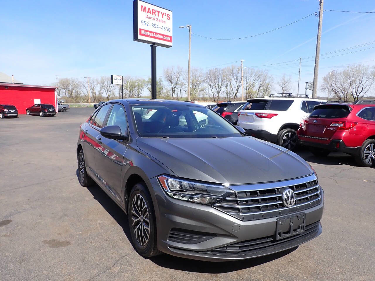 Used 2020 Volkswagen Jetta SE FWD image 1