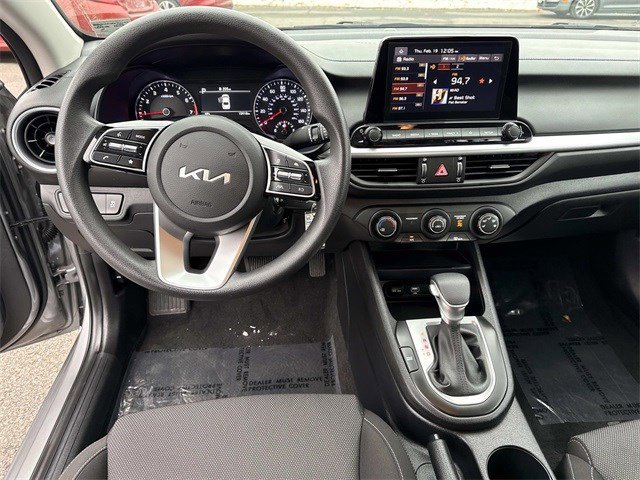 Used 2024 Kia Forte LXS w/ LXS Technology Package image 17