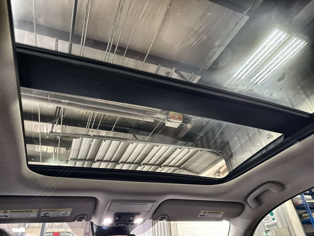 Used 2023 Honda Pilot Touring image 26
