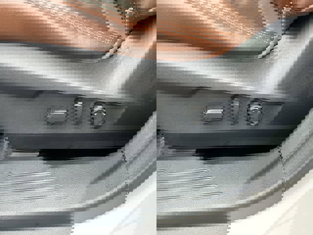 Used 2020 Subaru Outback Touring XT image 22