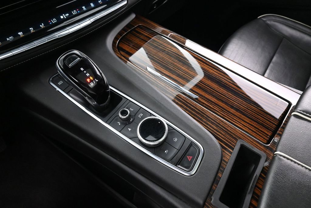 Used 2021 Cadillac Escalade ESV Premium Luxury AWD/4WD image 39