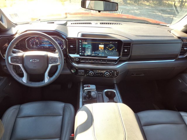 Used 2024 Chevrolet Silverado 1500 RST w/ Convenience Package II AWD/4WD image 10