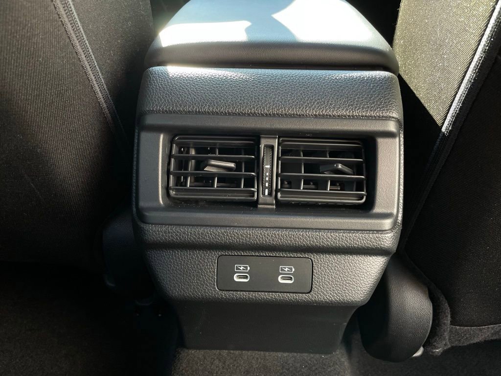 Certified 2025 Honda Accord SE image 37