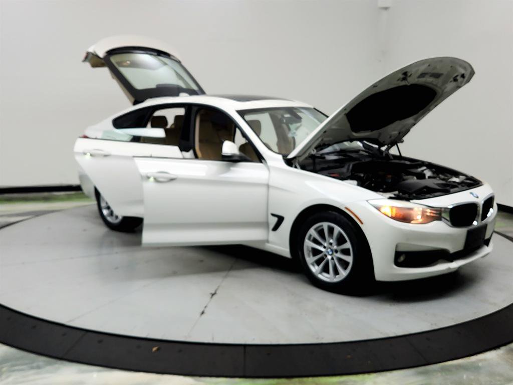 Used 2015 BMW 328i Gran Turismo xDrive AWD/4WD image 10
