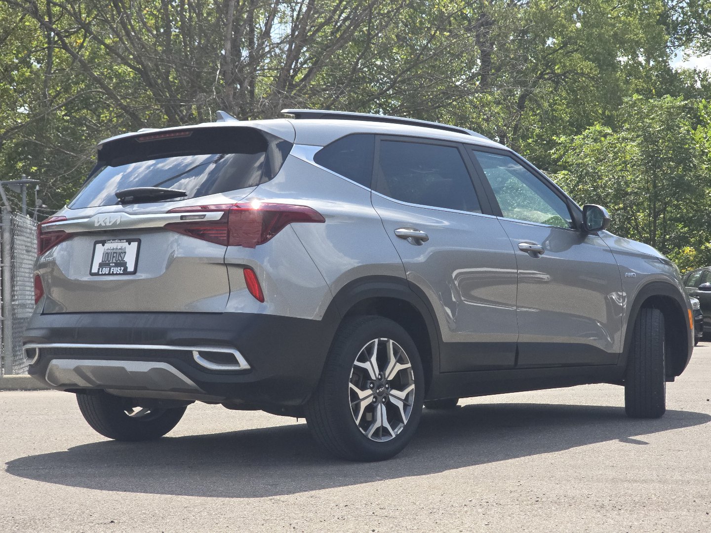 Used 2023 Kia Seltos EX AWD/4WD image 17