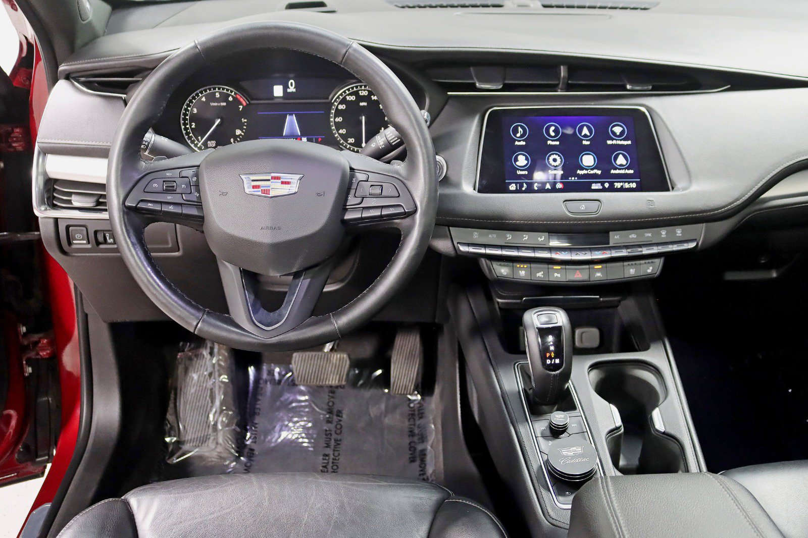 Used 2019 Cadillac XT4 Premium Luxury w/ Enhanced Visibility Package AWD/4WD image 14