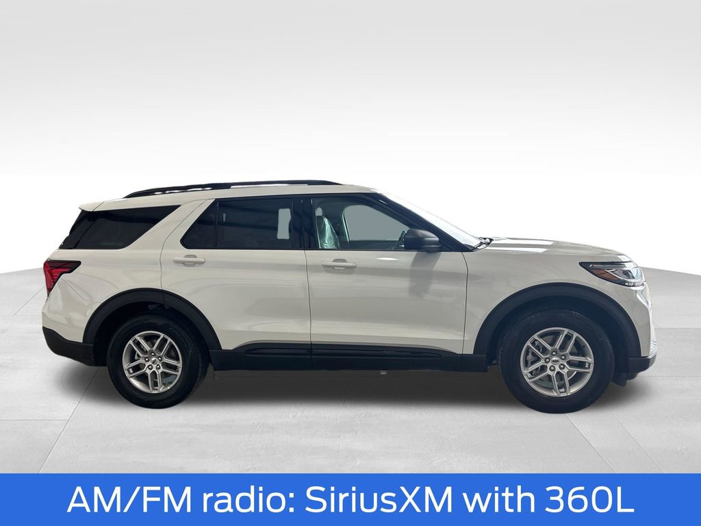 New 2026 Ford Explorer Active RWD image 8