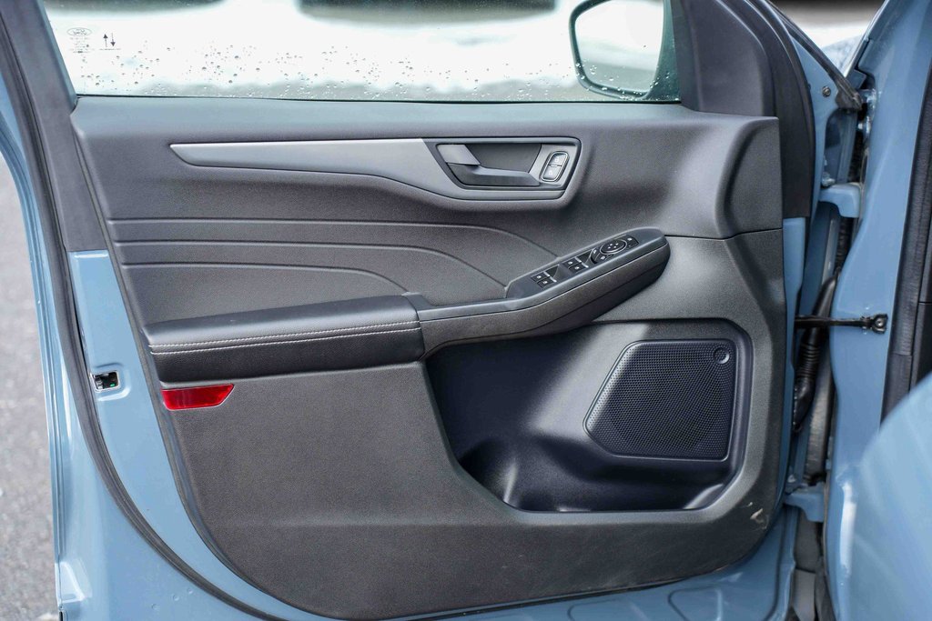 Used 2023 Ford Escape Active w/ Tech Pack #1 image 17