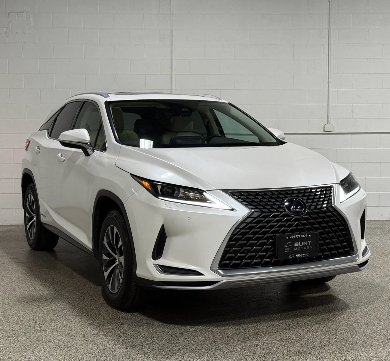 Used 2020 Lexus RX 450h AWD w/ Premium Package image 4