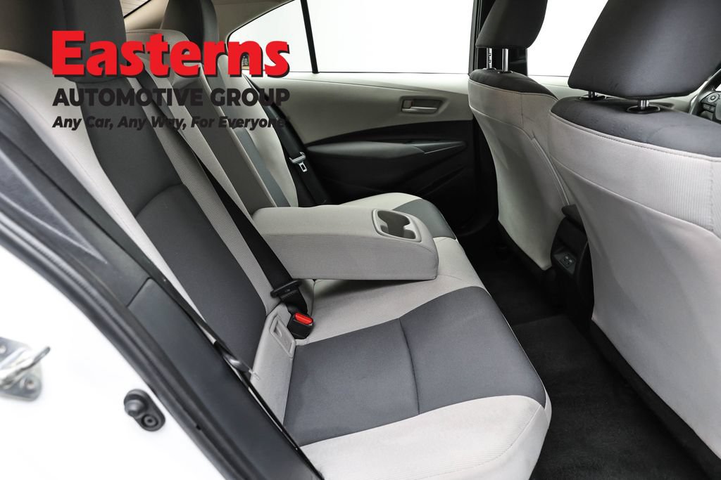 Used 2024 Toyota Corolla LE w/ LE Convenience Package FWD image 23