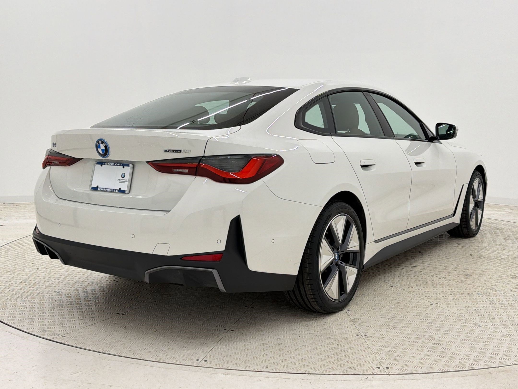 Certified 2023 BMW i4 eDrive35 w/ Premium Package image 9